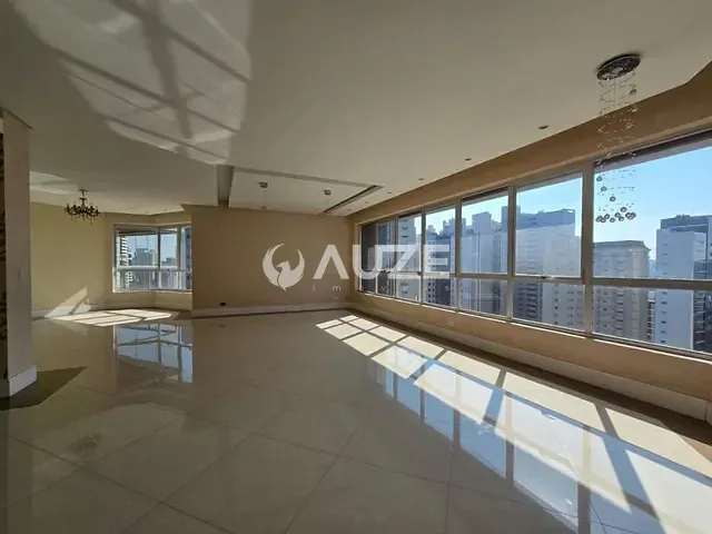 Apartamento com 284m² 4 quartos e 5 banheiros, à venda, no bairro Batel em Curitiba