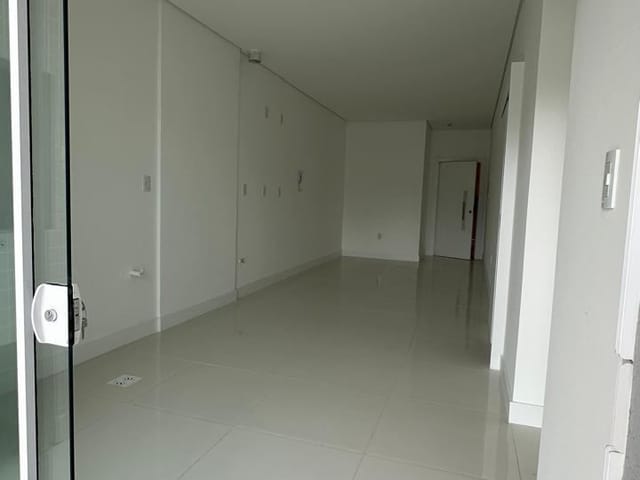 Apartamento com 73m² 2 quartos e 3 banheiros, à venda, no bairro Balneário Perequê em Porto Belo