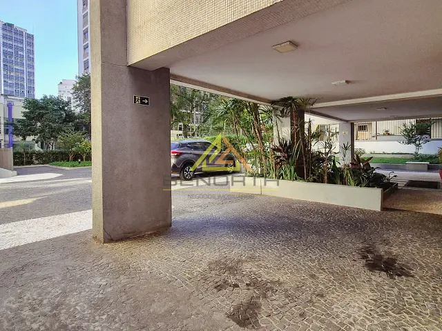 Apartamento com 211m² 3 quartos e 4 banheiros, à venda, no bairro Higienópolis em São Paulo