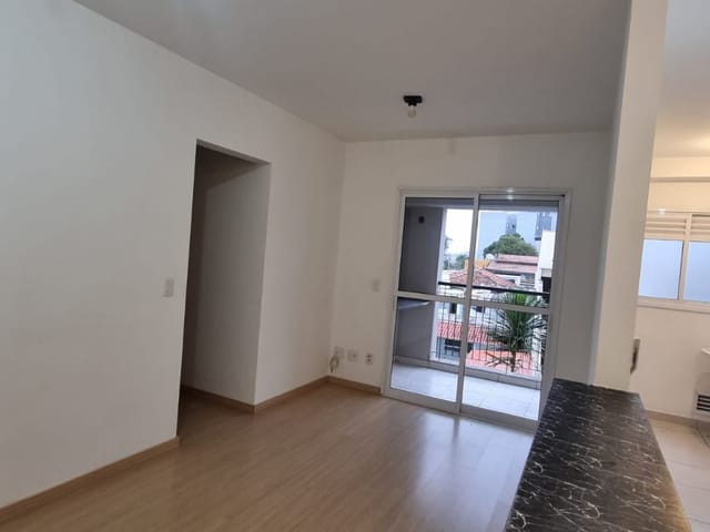 Apartamento 3 quartos e 1 banheiro, para alugar, no bairro Vila Pires em Santo André