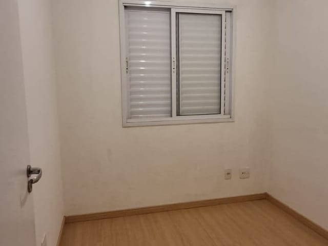 Apartamento 3 quartos e 1 banheiro, para alugar, no bairro Vila Pires em Santo André