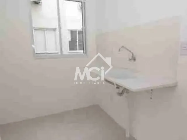 Apartamento 2 quartos e 1 banheiro, à venda, no bairro Areal em Pelotas