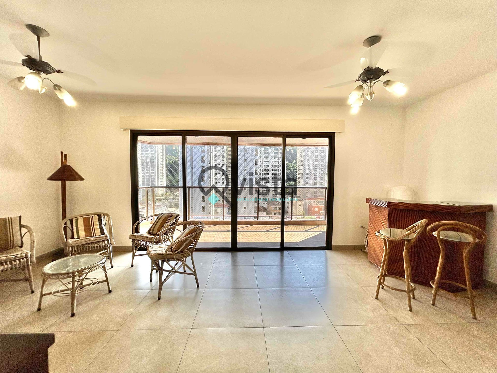 Apartamento, 3 quartos, 140 m² - Foto 2