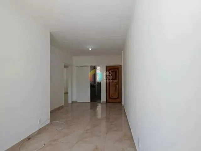 Apartamento com 70m² 2 quartos e 2 banheiros, à venda, no bairro Vila Isabel em Rio de Janeiro