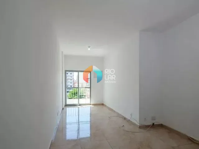 Apartamento com 70m² 2 quartos e 2 banheiros, à venda, no bairro Vila Isabel em Rio de Janeiro