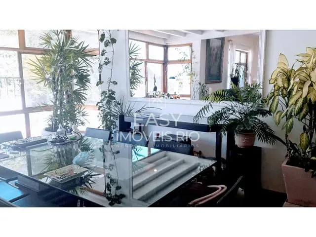 Apartamento com 178m² 3 quartos e 3 banheiros, à venda, no bairro Leblon em Rio de Janeiro