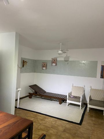 Apartamento 3 quartos e 1 banheiro, para alugar, no bairro Centro em Ubatuba