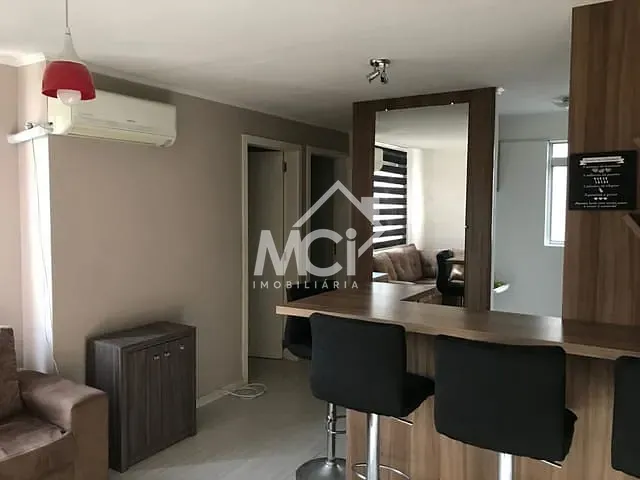 Apartamento 2 quartos e 1 banheiro, à venda, no bairro Três Vendas em Pelotas