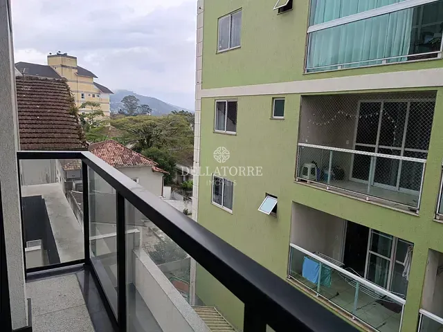 Apartamento 1 quarto e 1 banheiro, à venda ou para alugar, no bairro Alto em Teresópolis