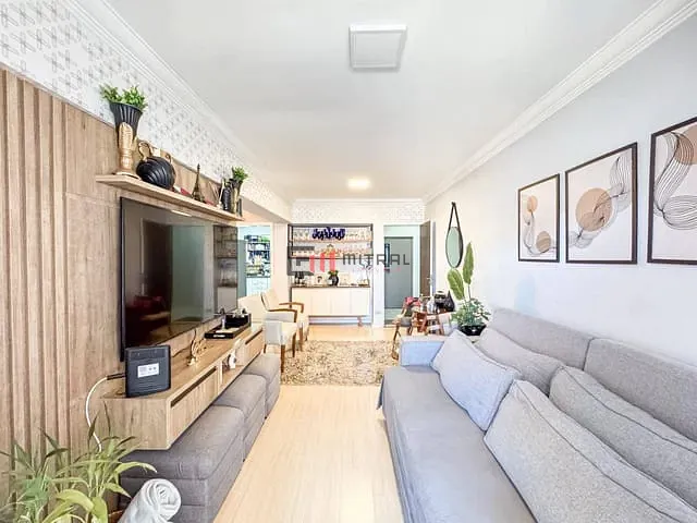 Apartamento com 130m² 3 quartos e 3 banheiros, à venda, no bairro Centro em Londrina