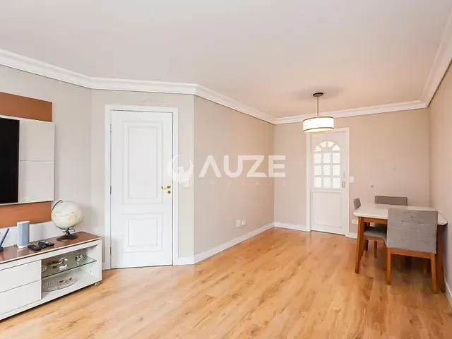 Apartamento com 91m² 3 quartos e 2 banheiros, à venda, no bairro Água Verde em Curitiba
