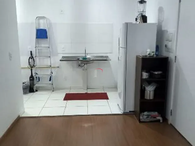 Apartamento com 50m² 2 quartos e 1 banheiro, à venda, no bairro Colinas em Londrina