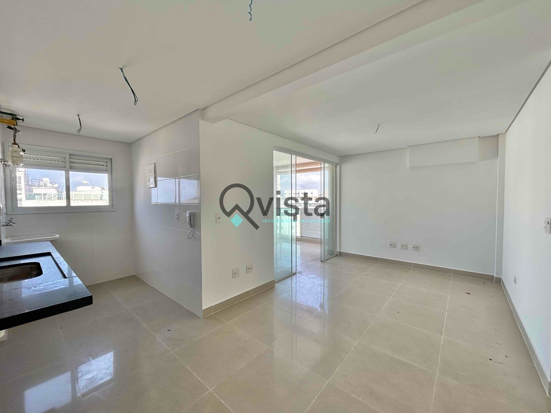 Apartamento à venda com 3 quartos, 70m² - Foto 2
