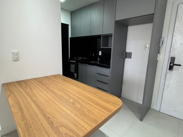 Apartamento com 99m² 1 quarto e 1 banheiro, à venda, no bairro Estados em Balneário Camboriú