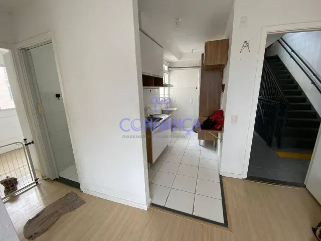 Apartamento 2 quartos e 1 banheiro, para alugar, no bairro Guaratiba em Rio de Janeiro