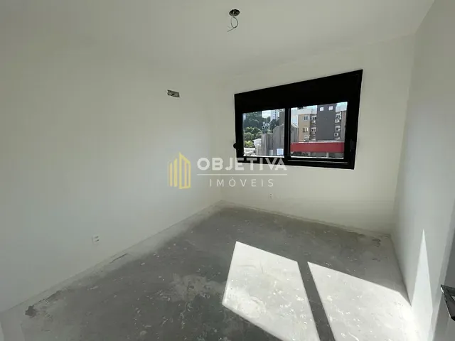 Apartamento 2 quartos e 1 banheiro, à venda, no bairro Rio Branco em Porto Alegre