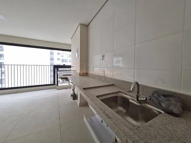 Apartamento 3 quartos e 2 banheiros, à venda, no bairro Vila Anastácio em São Paulo