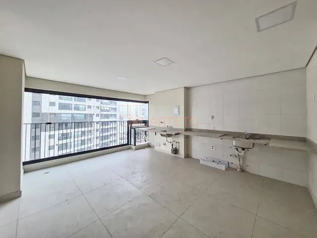 Apartamento 3 quartos e 2 banheiros, à venda, no bairro Vila Anastácio em São Paulo