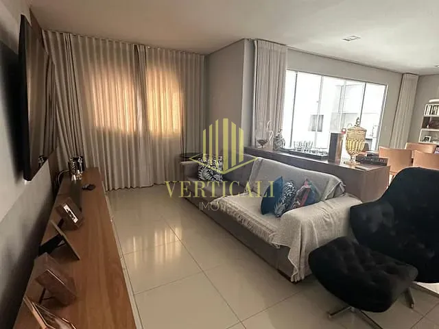 Apartamento com 157m² 3 quartos e 5 banheiros, à venda, no bairro Jardim Mariana em Cuiabá