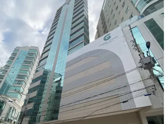 Apartamento com 127m² 3 quartos e 4 banheiros, à venda, no bairro Centro em Itapema