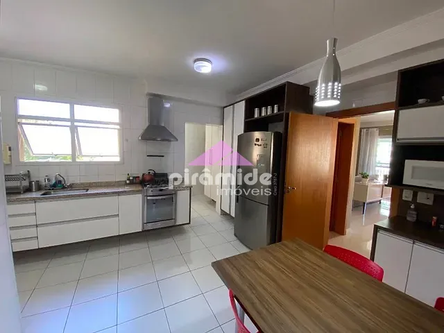 Apartamento com 176m² 4 quartos e 5 banheiros, à venda, no bairro Vila Ema em São José dos Campos