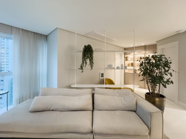 Apartamento com 256m² 3 quartos e 4 banheiros, à venda, no bairro Centro em Balneário Camboriú