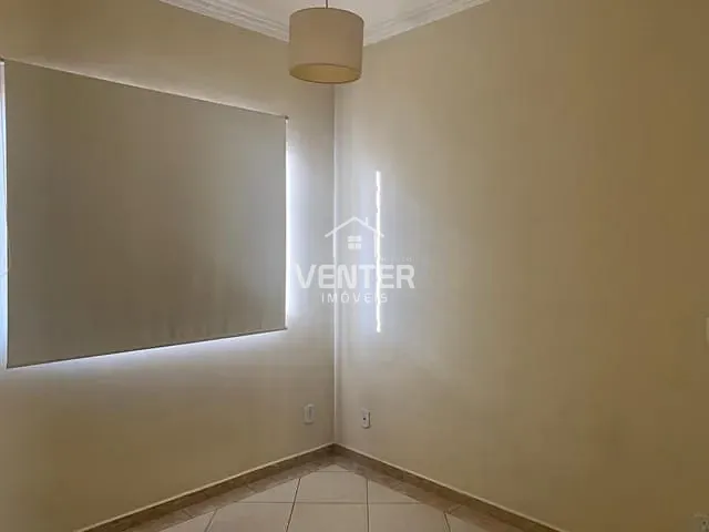 Apartamento com 70m² 2 quartos e 2 banheiros, para alugar, no bairro Vila Aparecida em Taubaté