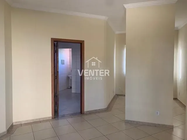 Apartamento com 70m² 2 quartos e 2 banheiros, para alugar, no bairro Vila Aparecida em Taubaté