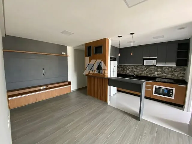 Apartamento com 80m² 2 quartos e 2 banheiros, à venda, no bairro Centro em Ponta Grossa
