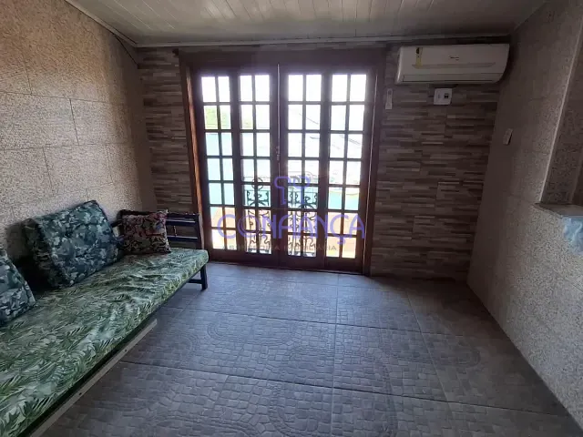 Apartamento 2 quartos e 1 banheiro, para alugar, no bairro Conceição de Jacarei em Mangaratiba
