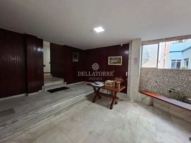 Apartamento 1 quarto e 1 banheiro, à venda, no bairro Alto em Teresópolis