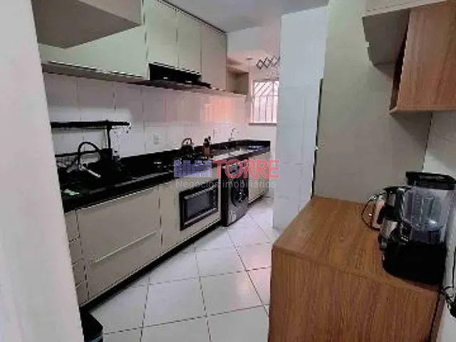 Apartamento 2 quartos e 2 banheiros, à venda, no bairro Nossa Senhora da Vitória em Ilhéus
