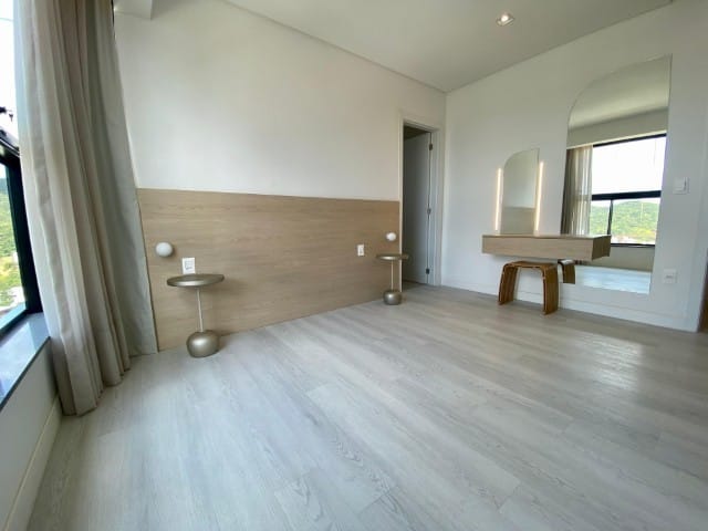 Apartamento com 84m² 2 quartos e 3 banheiros, à venda, no bairro Praia Brava de Itajaí em Itajaí