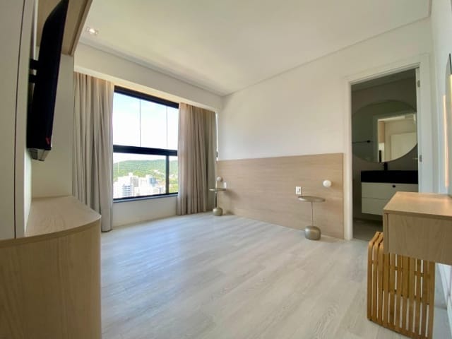 Apartamento com 84m² 2 quartos e 3 banheiros, à venda, no bairro Praia Brava de Itajaí em Itajaí