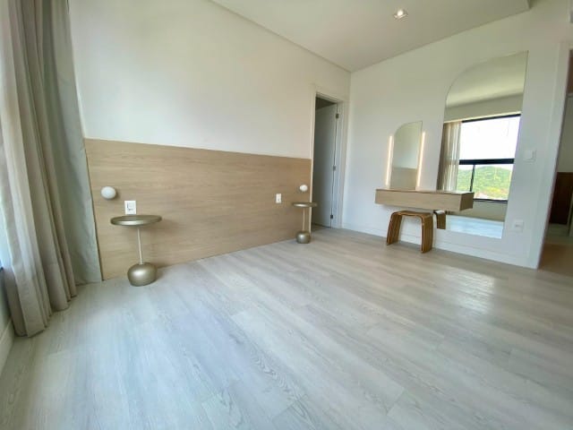 Apartamento com 84m² 2 quartos e 3 banheiros, à venda, no bairro Praia Brava de Itajaí em Itajaí