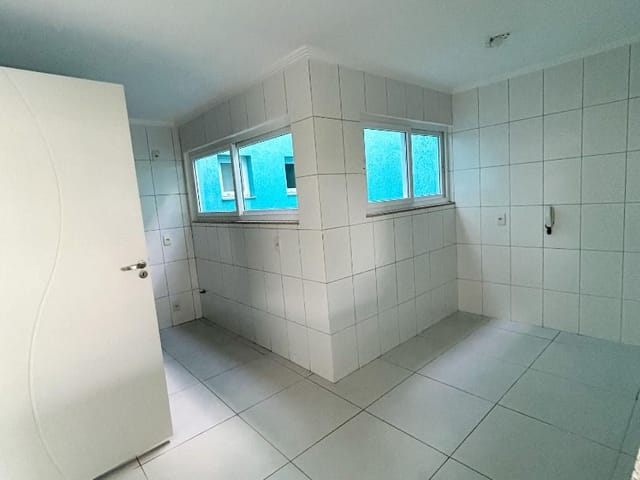 Apartamento com 100m² 2 quartos e 3 banheiros, à venda, no bairro Lagoa em Macaé