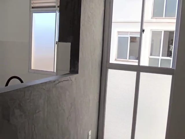 Apartamento 2 quartos e 1 banheiro, à venda, no bairro Jardim Ana Eliza em Cambé