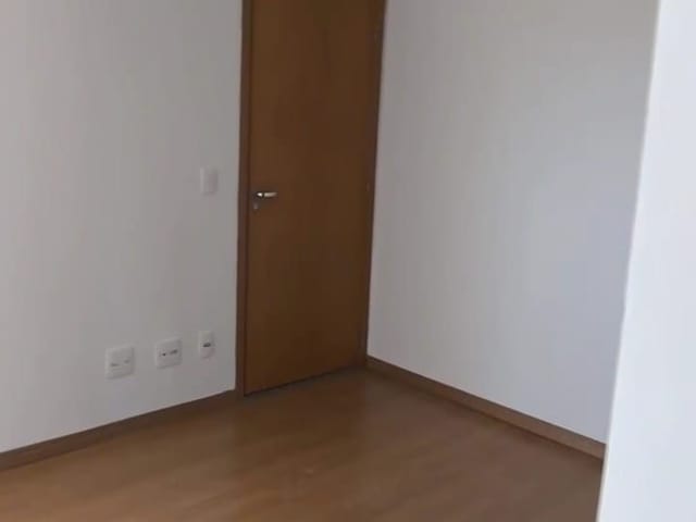 Apartamento 2 quartos e 1 banheiro, à venda, no bairro Jardim Ana Eliza em Cambé