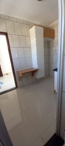 Apartamento 3 quartos e 2 banheiros, à venda, no bairro Parque São Domingos em Pindamonhangaba