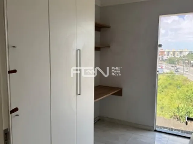 Apartamento 2 quartos e 1 banheiro, à venda, no bairro Recreio Ipitanga em Lauro de Freitas