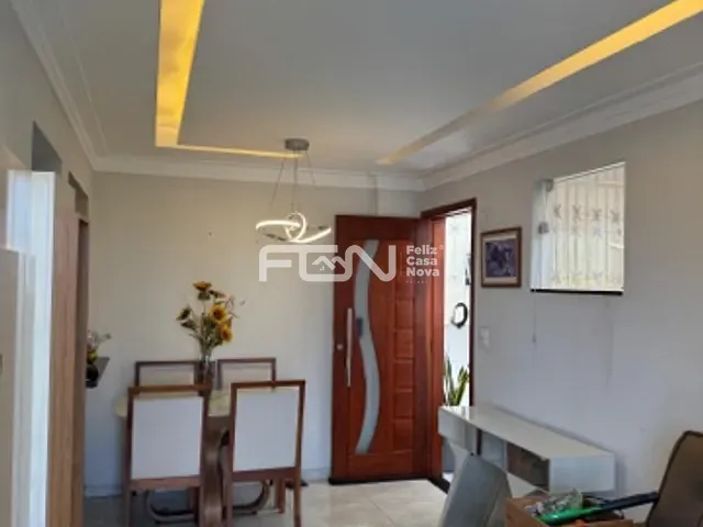 Apartamento 2 quartos e 1 banheiro, à venda, no bairro Recreio Ipitanga em Lauro de Freitas