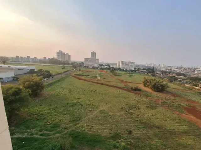 Apartamento 2 quartos e 1 banheiro, para alugar, no bairro Gleba Fazenda Palhano em Londrina