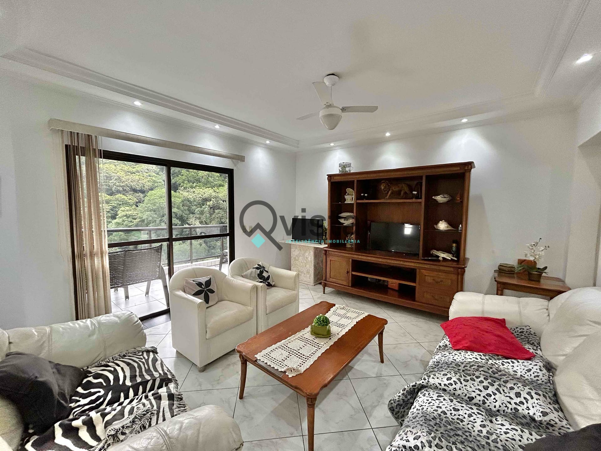 Apartamento à venda com 4 quartos, 170m² - Foto 6