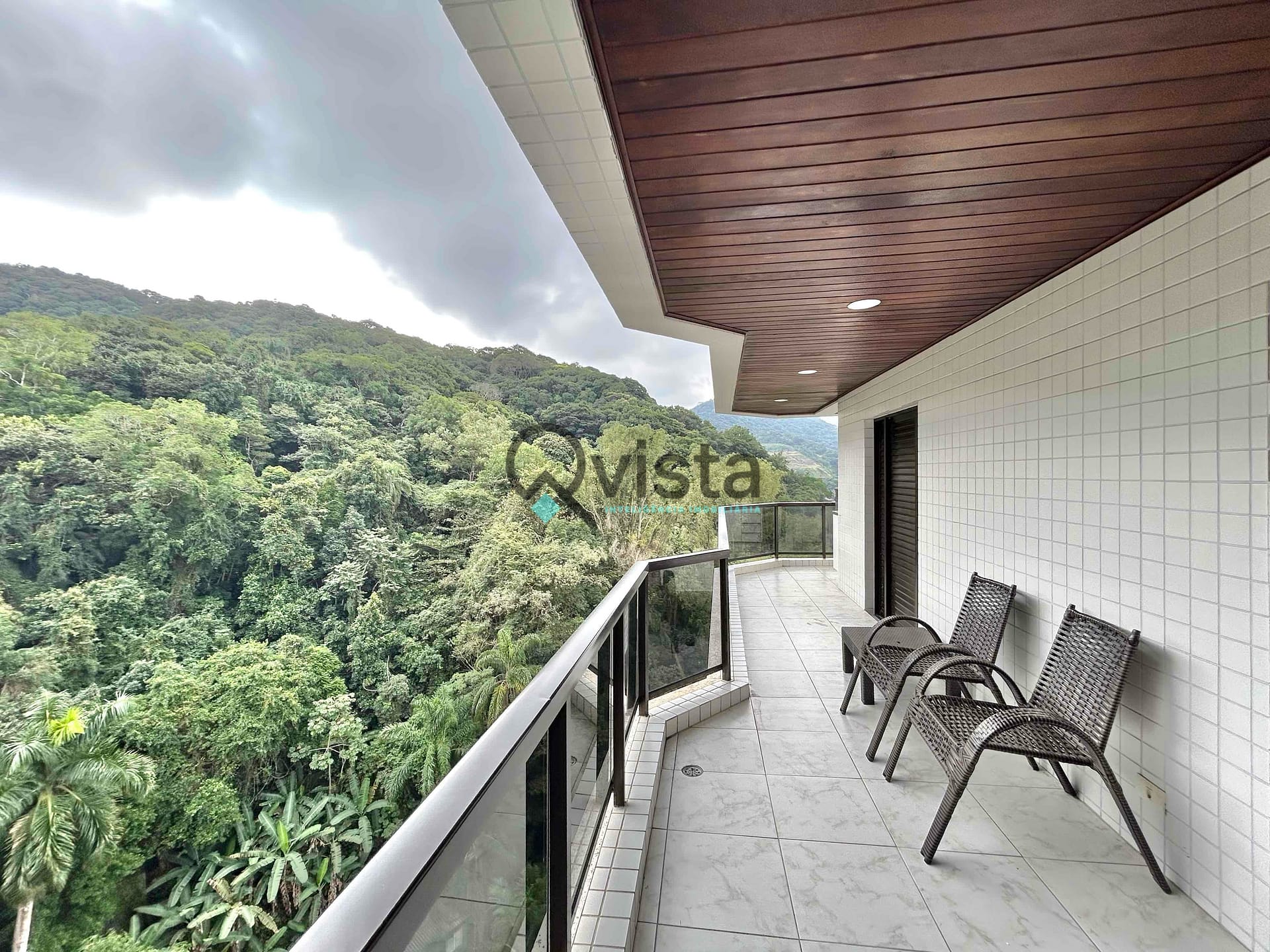 Apartamento à venda com 4 quartos, 170m² - Foto 1