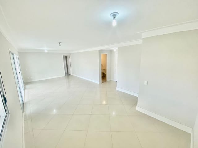 Foto do Apartamento - Apartamento no Condominio Grand Club com 3 dormitórios à venda, 182 m² por R$ 1.400.000,00 - Vila Ema - São José dos Campos/SP | RUSSI IMÓVEIS