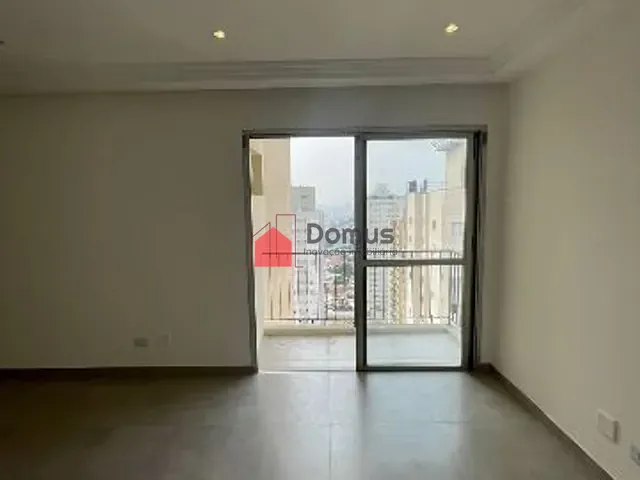 Apartamento 3 quartos e 2 banheiros, à venda, no bairro Santana em Rua Itaici