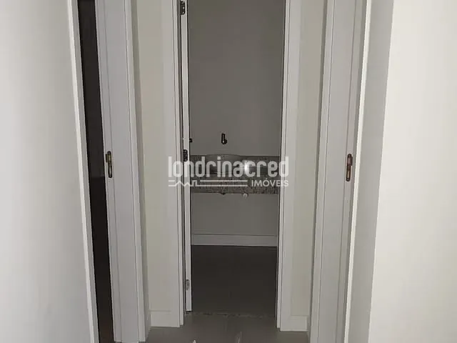 Apartamento 2 quartos e 2 banheiros, à venda, no bairro Fazenda Gleba Palhano em Londrina