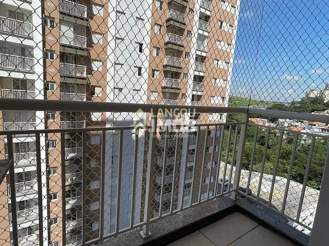 Apartamento 2 quartos e 2 banheiros, para alugar, no bairro Parque União em Jundiaí
