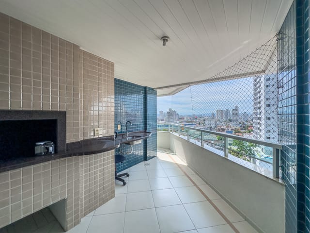 Foto do Apartamento - Apartamento com 2 dormitórios para alugar, 76 m² por R$ 3.400,00/mês - Centro - Itajaí/SC | Mercedes Imóveis