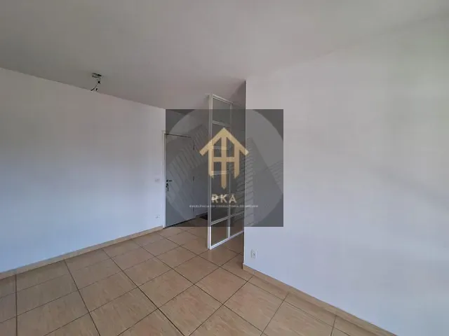Apartamento 2 quartos e 2 banheiros, à venda ou para alugar, no bairro Campo Belo em São Paulo
